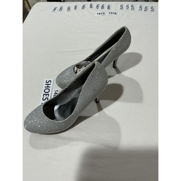 Womans De Blossom Collection 8.5 Silver Sparkly Platform Heel Dress Shoe - Picture 3 of 11